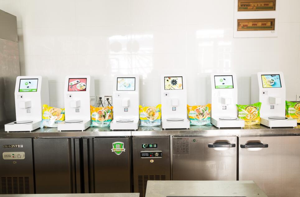 烹飪機(jī)器人