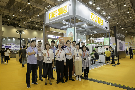 從網(wǎng)紅餐廳到千家門店：做飯機(jī)器人如何賦能連鎖擴(kuò)張